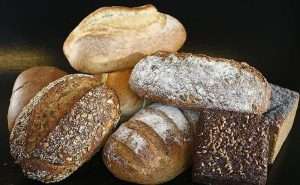 whole wheat bread not white for dietary fiber